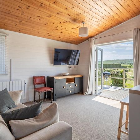 West Chalet At Tapnell Farm Yarmouth  Eksteriør bilde